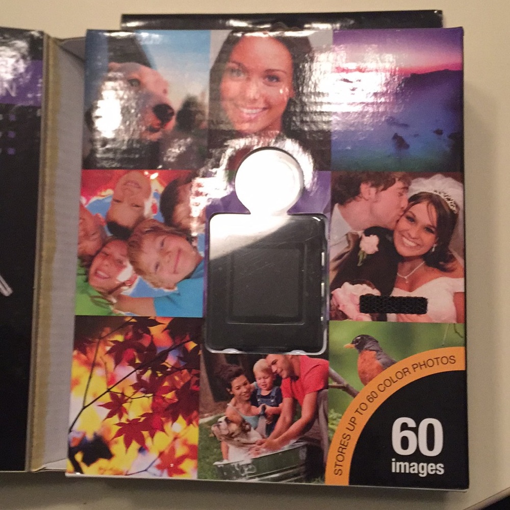 USB Digital Photo Keychain - Picture 4 of 5